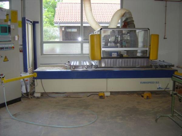CNC Bearbeitungszentrum