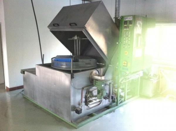 Cleaning plant for machined parts