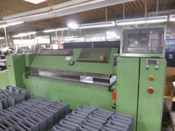 CNC Schwenkbiegemaschine (2.020 x 4 mm)