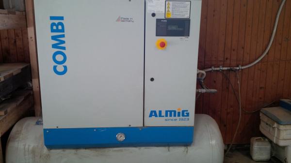 Screw compressor (10 bar)