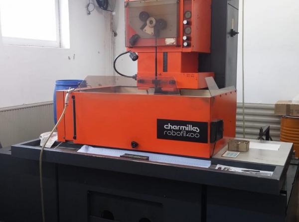 CNC Drahterodiermaschine (X: 450 mm)
