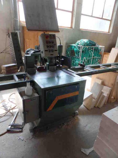Zimmerei Abbundmaschine