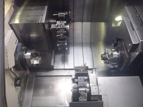 CNC-Dreh- und Fraeszentrum