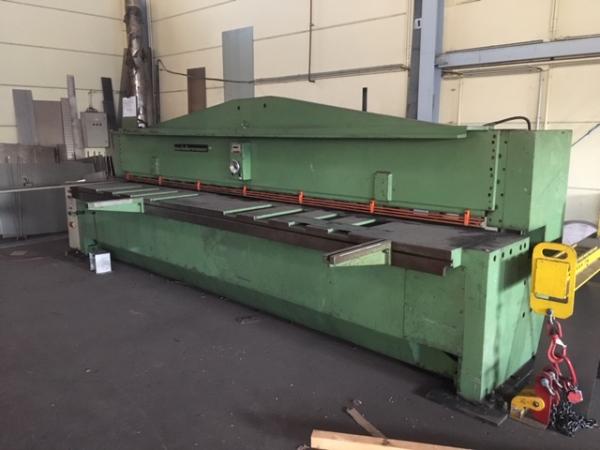 CNC Plasma-Schneidanlage (2 x 6 m)
