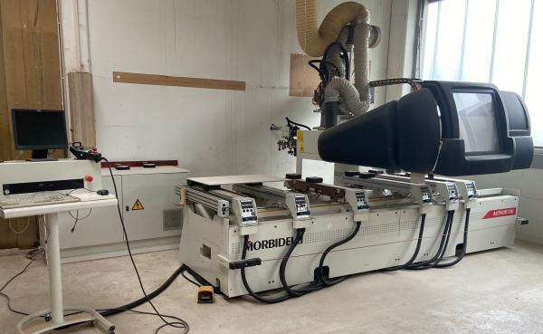 CNC Bearbeitungszentrum (X: 3.050 mm)