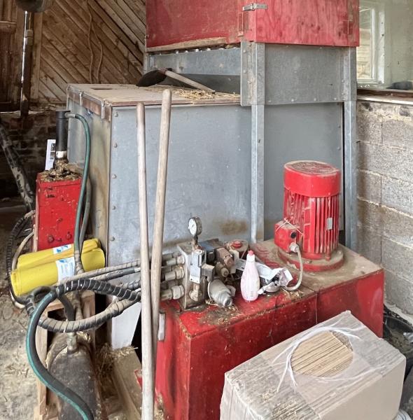 Brikettierpresse (100 kg/h)