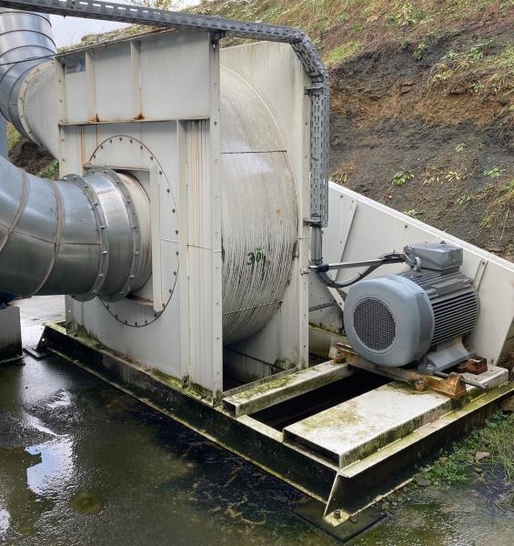 Radialventilator Absaugung Gebläse Werkstatt 5,5 KW Höcker4074 in  Niedersachsen - Damme