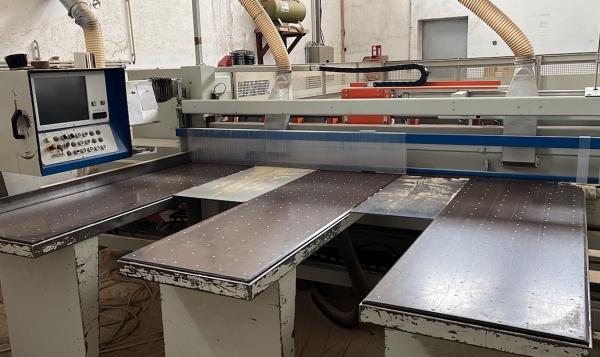 CNC Plattenaufteilsaege (3.200 mm)
