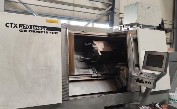 CNC Drehmaschine (680 x 1.300 mm)