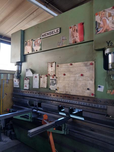 CNC Abkantpresse (160 t)