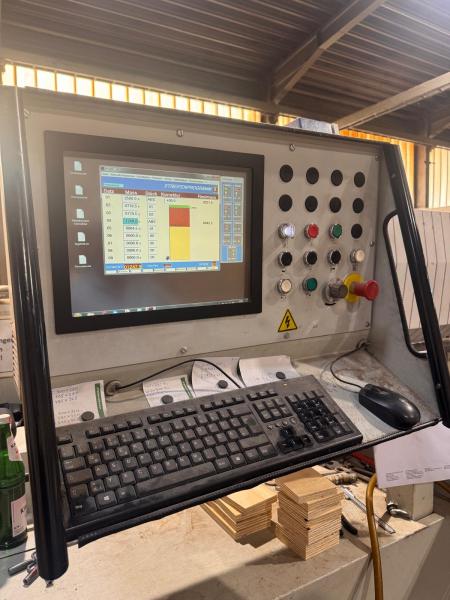 CNC Plattenaufteilsaege (4.200 mm)