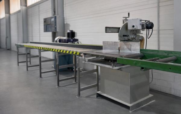 werksüberholte Ablaeng- und Gehrungskreissaege