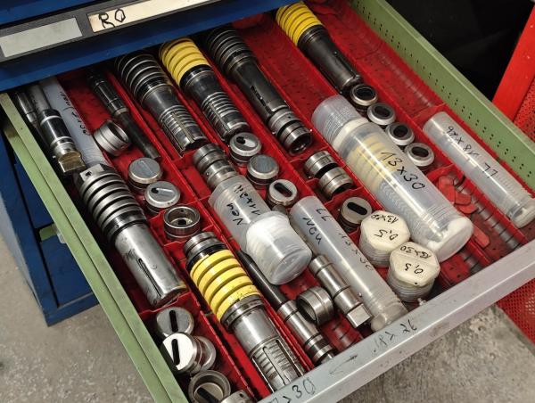 CNC Stanz- / Nibbelmaschine (Grossformat)