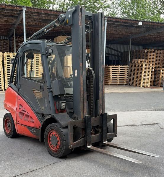 Diesel Forklift (4 tons)