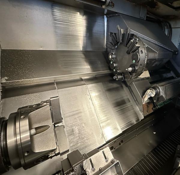 CNC Drehmaschine (240 x 800 mm)