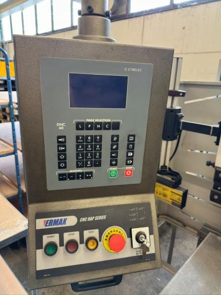 CNC Abkantpresse (35 t)