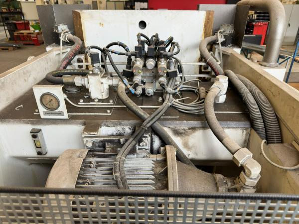 CNC Abkantpresse (35 t)